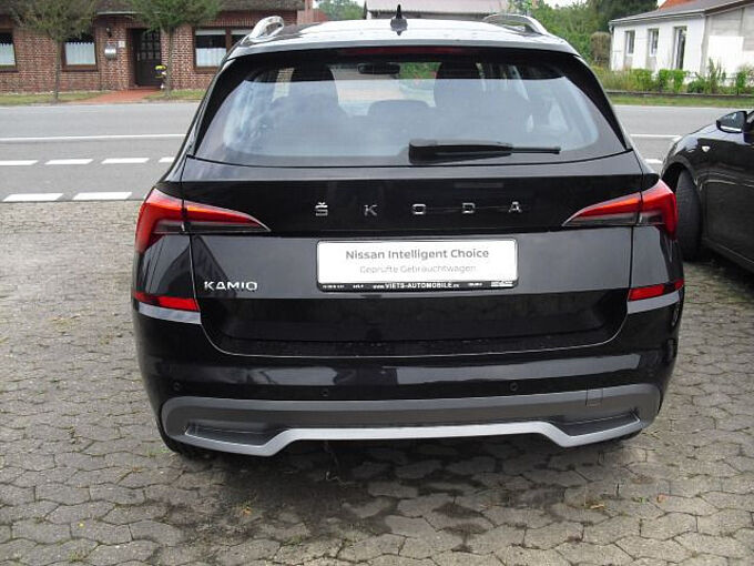 SKODA Kamiq 1.0 TSI Style OPF AHK LED ALU PDC 