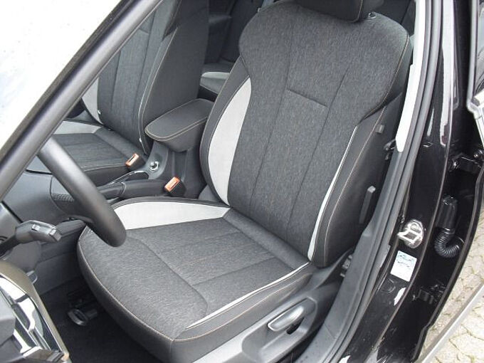 SKODA Kamiq 1.0 TSI Style OPF AHK LED ALU PDC 