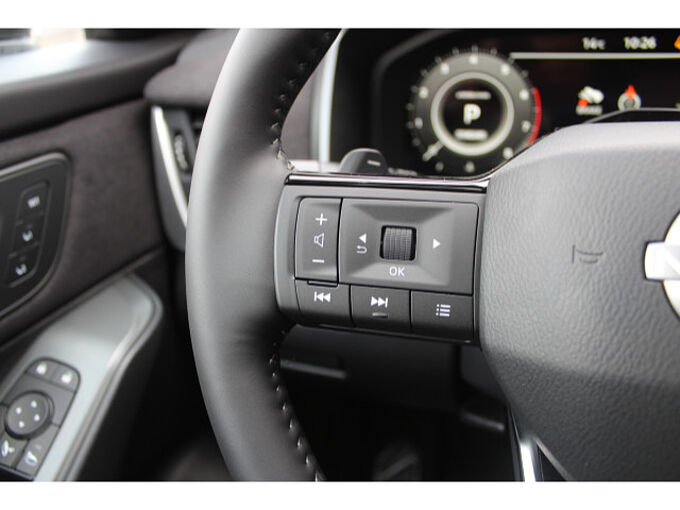 Nissan Qashqai 1.3 DIG-T Tekna+ Automatik 20 Zoll 