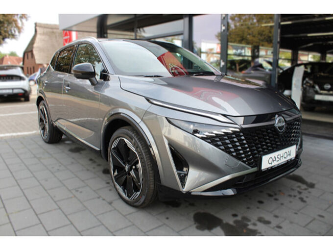 Nissan Qashqai 1.3 DIG-T Tekna+ Automatik 20 Zoll 