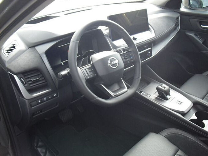 Nissan Qashqai 1.3 DIG-T Tekna+ Automatik 20 Zoll