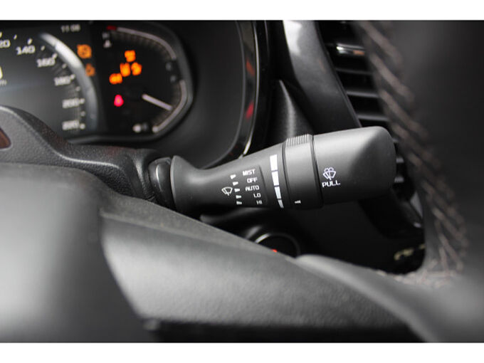 Isuzu D-Max 4x4 Double Cab 2.2 D V-CROSS Automatik 
