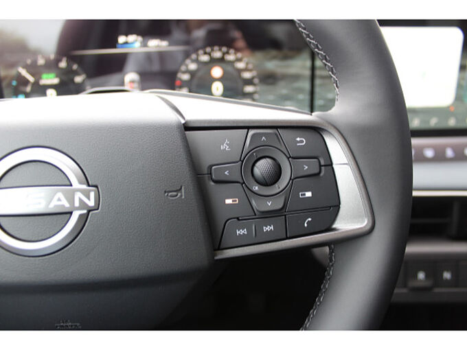 Nissan Leaf 75 kWh Evolve 2Farben