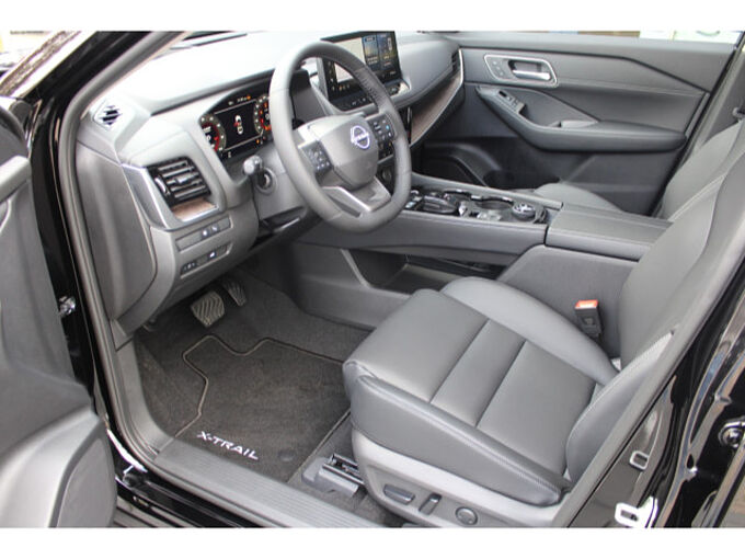Nissan X-Trail 1,5 VC-T e-4orce Tekna Bose Glasdach
