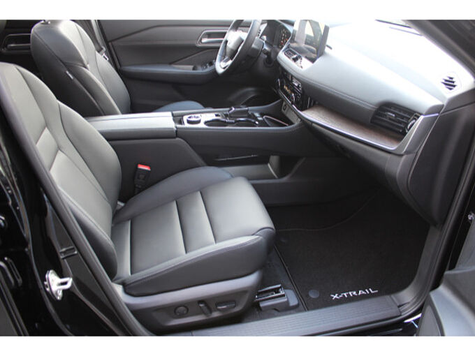 Nissan X-Trail 1,5 VC-T e-4orce Tekna Bose Glasdach