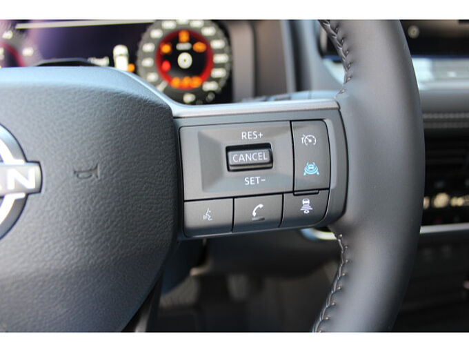 Nissan X-Trail 1,5 VC-T e-4orce Tekna Bose Glasdach