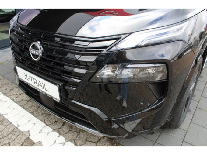 Nissan X-Trail 1,5 VC-T e-4orce Tekna Bose Glasdach