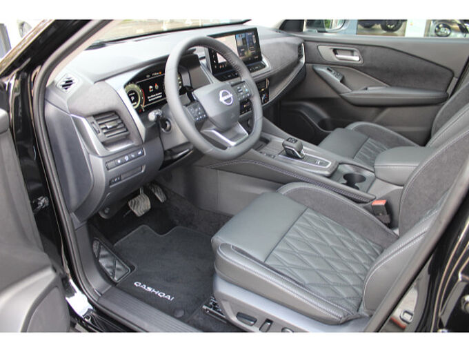 Nissan Qashqai 1.3 DIG-T Tekna+ Automatik 20 Zoll