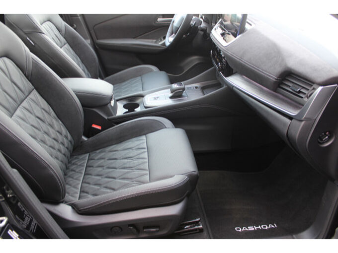 Nissan Qashqai 1.3 DIG-T Tekna+ Automatik 20 Zoll