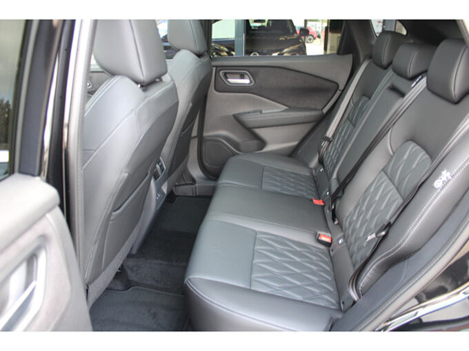 Nissan Qashqai 1.3 DIG-T Tekna+ Automatik 20 Zoll