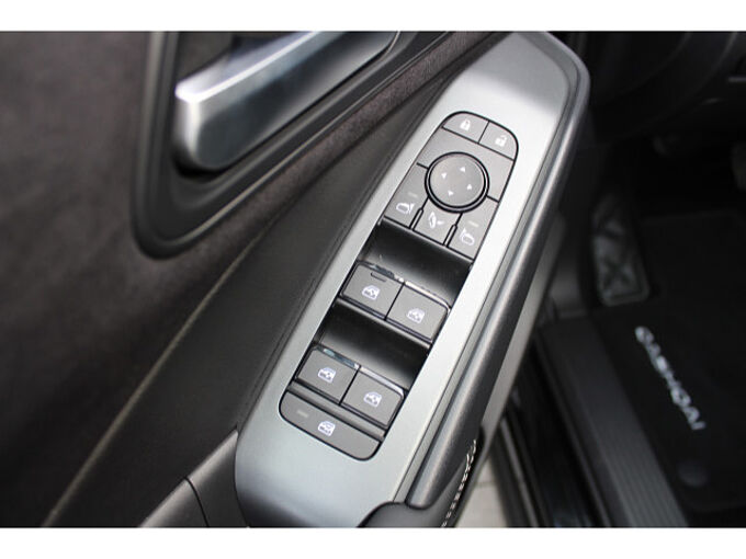 Nissan Qashqai 1.3 DIG-T Tekna+ Automatik 20 Zoll
