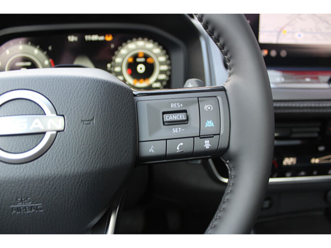 Nissan Qashqai 1.3 DIG-T Tekna+ Automatik 20 Zoll