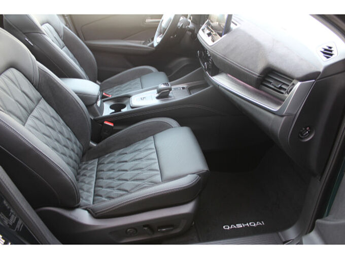 Nissan Qashqai 1.3 DIG-T Tekna+ Automatik 20 Zoll