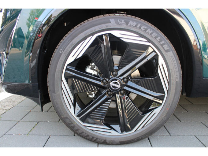 Nissan Qashqai 1.3 DIG-T Tekna+ Automatik 20 Zoll