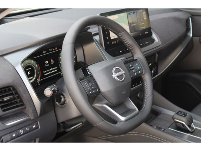 Nissan Qashqai 1.3 DIG-T Tekna+ Automatik 20 Zoll