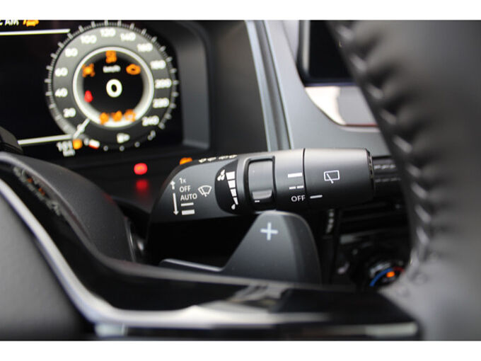 Nissan Qashqai 1.3 DIG-T Tekna+ Automatik 20 Zoll