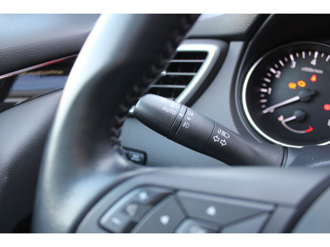 Nissan Qashqai 1.3 DIG-T N-Connecta AT Winter PGD 