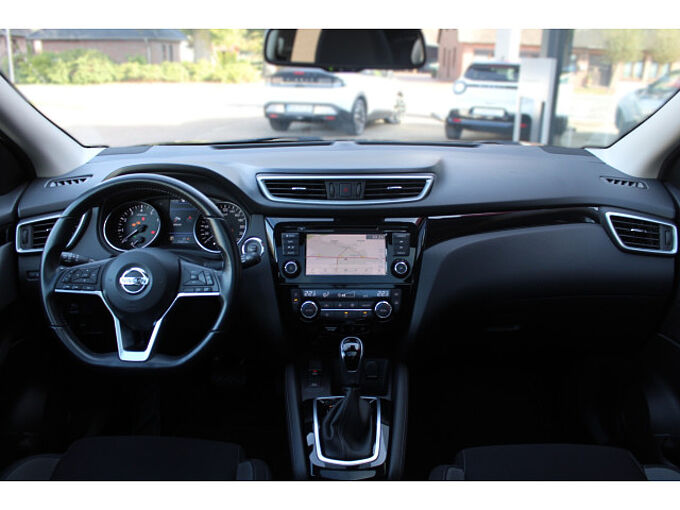 Nissan Qashqai 1.3 DIG-T N-Connecta AT Winter PGD 