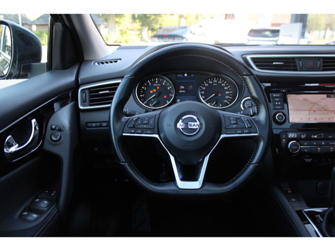 Nissan Qashqai 1.3 DIG-T N-Connecta AT Winter PGD 