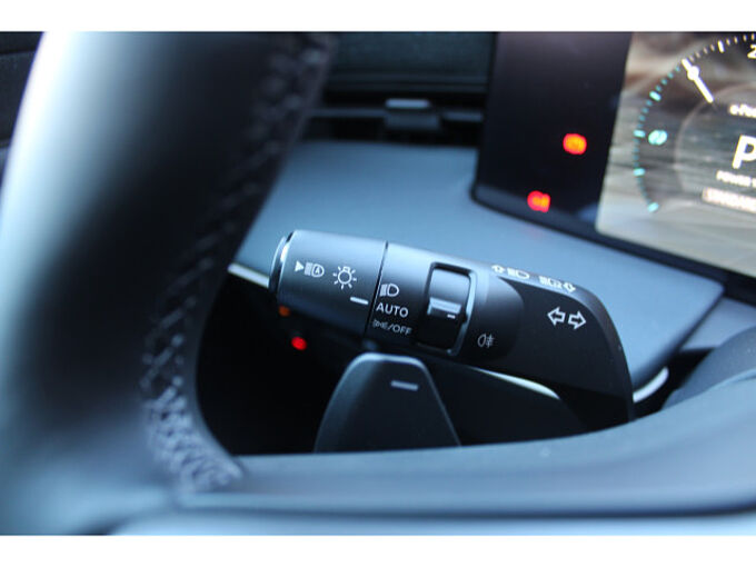 Nissan Leaf 75 kWh Advance 2Farben