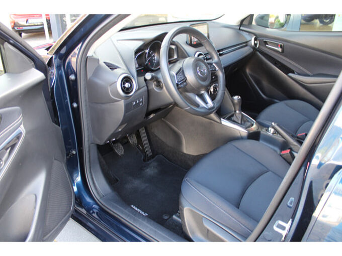 Mazda 2 1.5 SKYACTIV-G 90 M-Hybrid Sports-Line Navi 