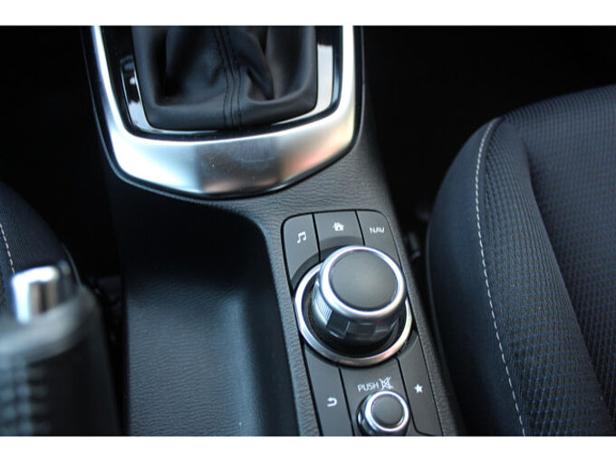Mazda 2 1.5 SKYACTIV-G 90 M-Hybrid Sports-Line Navi 