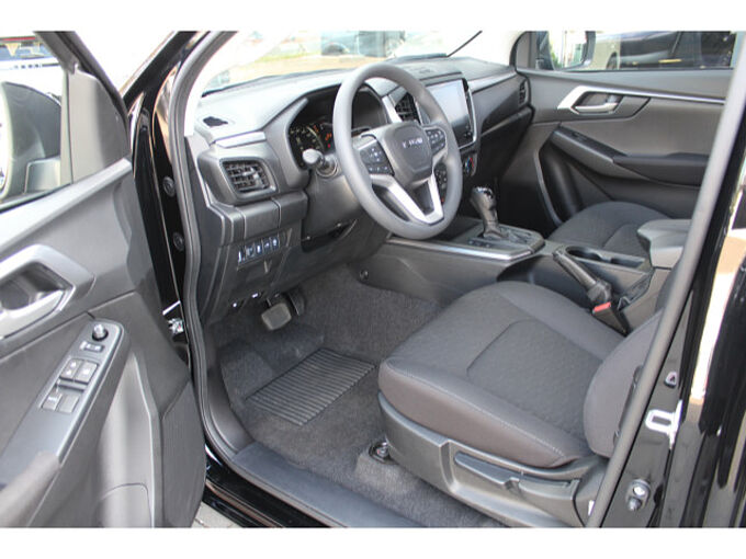 Isuzu D-Max 4x4 Space Cab 2.2 D LS Automatik