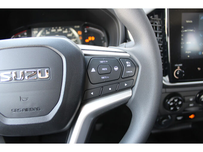 Isuzu D-Max 4x4 Space Cab 2.2 D LS Automatik