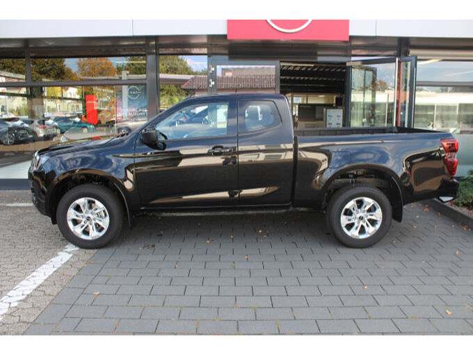 Isuzu D-Max 4x4 Space Cab 2.2 D LS Automatik