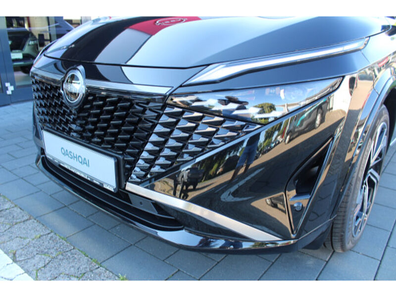 Nissan Qashqai 1.3 DIG-T Tekna+ Automatik 20 Zoll 1.3 DIG-T Tekna+ Automatik 20 Zoll