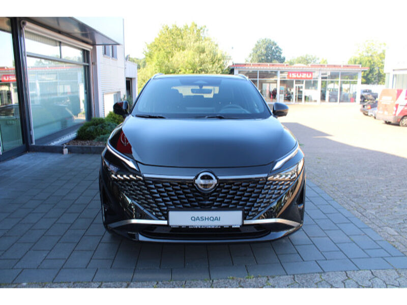 Nissan Qashqai 1.3 DIG-T Tekna+ Automatik 20 Zoll 1.3 DIG-T Tekna+ Automatik 20 Zoll