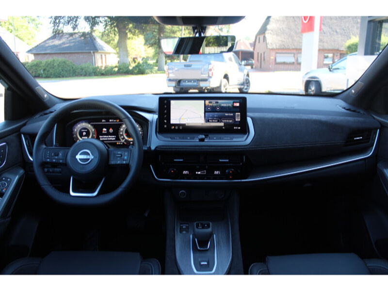 Nissan Qashqai 1.3 DIG-T Tekna+ Automatik 20 Zoll 1.3 DIG-T Tekna+ Automatik 20 Zoll