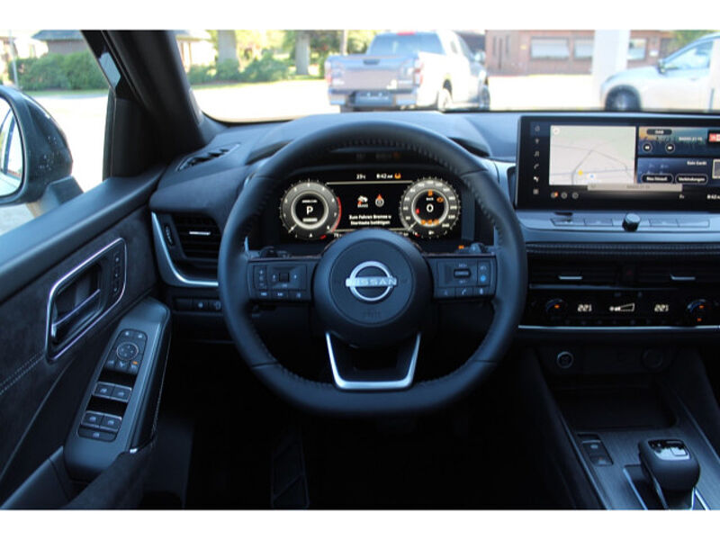 Nissan Qashqai 1.3 DIG-T Tekna+ Automatik 20 Zoll 1.3 DIG-T Tekna+ Automatik 20 Zoll