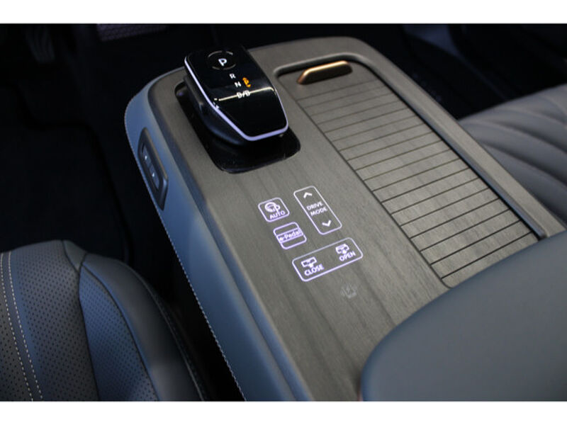 Nissan Ariya e-4ORCE 87 kWh Evolve+ Pack 20 Zoll e-4ORCE 87 kWh Evolve+ Pack 20 Zoll