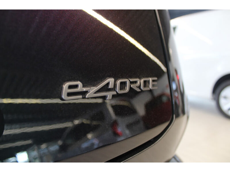 Nissan Ariya e-4ORCE 87 kWh Evolve+ Pack 20 Zoll e-4ORCE 87 kWh Evolve+ Pack 20 Zoll
