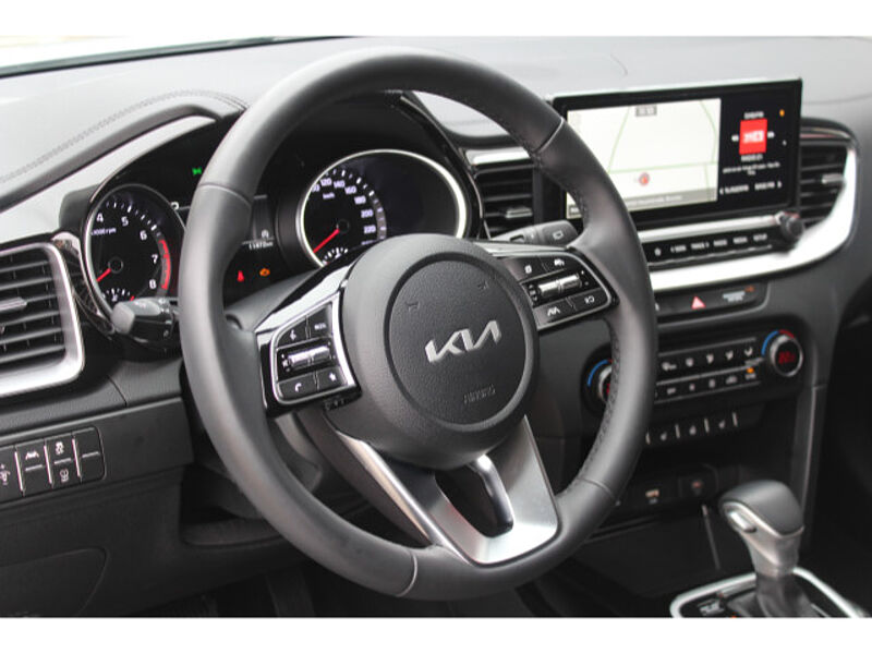 Kia cee'd Sportswagon 1.5 T-GDI LX AT Klimaautomatik 1.5 T-GDI LX AT Klimaautomatik