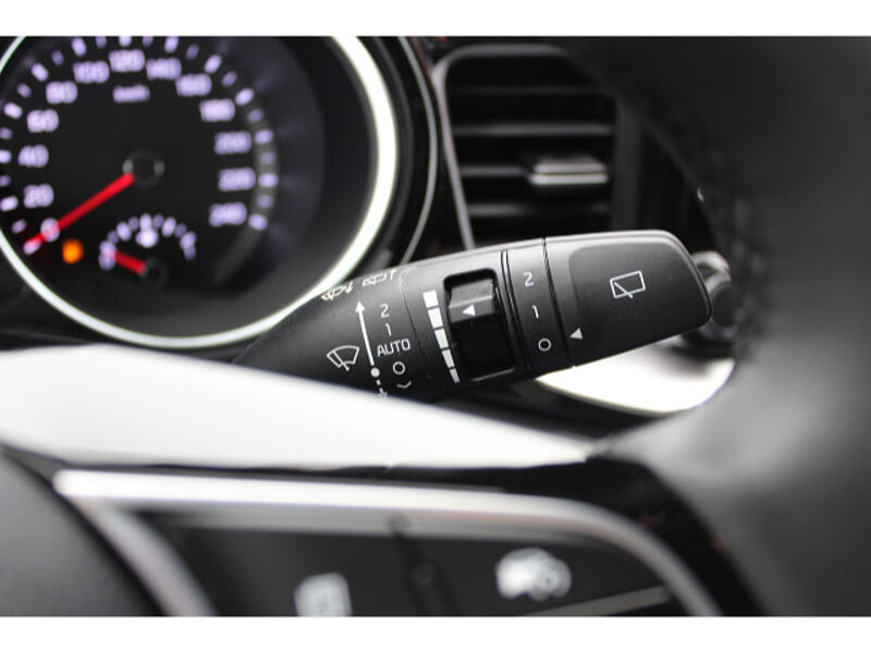 Kia cee'd Sportswagon 1.5 T-GDI LX AT Klimaautomatik 1.5 T-GDI LX AT Klimaautomatik