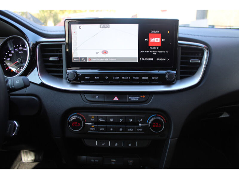 Kia cee'd Sportswagon 1.5 T-GDI LX AT Klimaautomatik 1.5 T-GDI LX AT Klimaautomatik