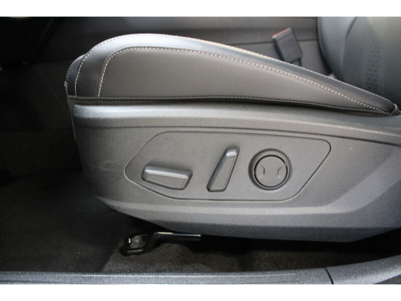 Kia Sportage AWD 1.6 CRDi Spirit AT Leder Drive AWD 1.6 CRDi Spirit AT Leder Drive