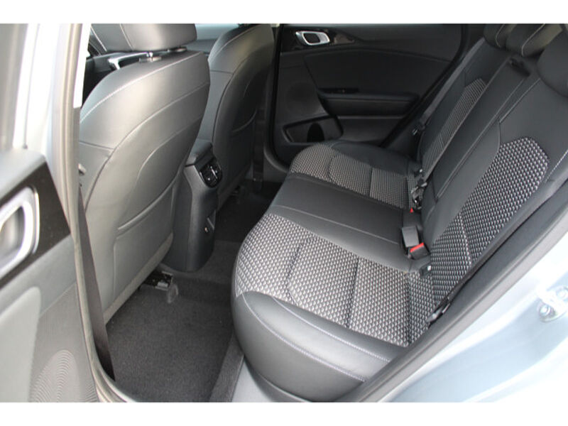 Kia XCeed 1.5 T-GDI Exclusive Automatik LED Navi Spirit