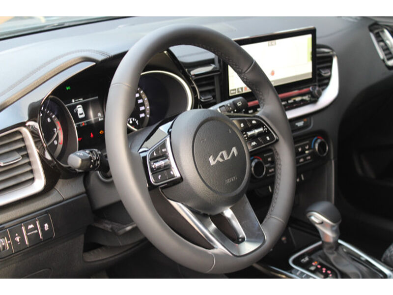 Kia XCeed 1.5 T-GDI Exclusive Automatik LED Navi Spirit