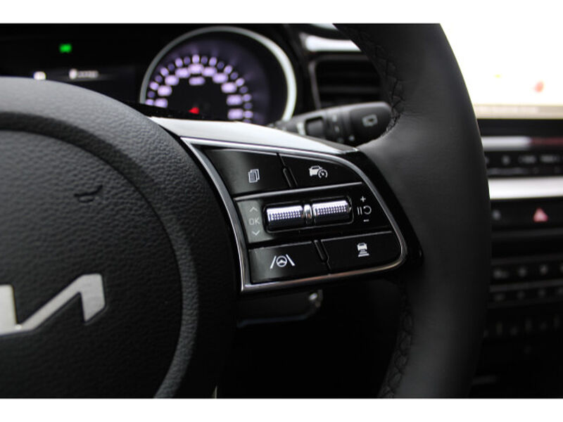 Kia XCeed 1.5 T-GDI Exclusive Automatik LED Navi Spirit