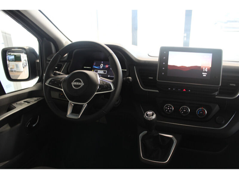 Nissan Primastar L1H1 Kombi 2.0 dCi Tekna Navi Design L1H1 Kombi 2.0 dCi Tekna Navi Design