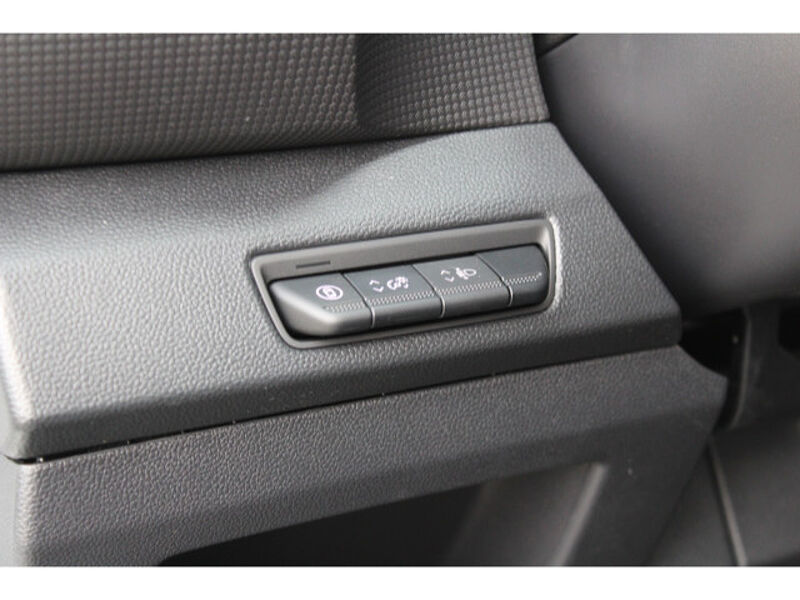 Nissan Primastar Kasten L1H1 2.0 dCi N-Connecta LRB AHK Kasten L1H1 2.0 dCi N-Connecta LRB AHK