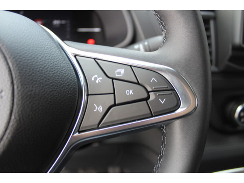 Nissan Primastar Kasten L1H1 2.0 dCi N-Connecta LRB AHK Kasten L1H1 2.0 dCi N-Connecta LRB AHK