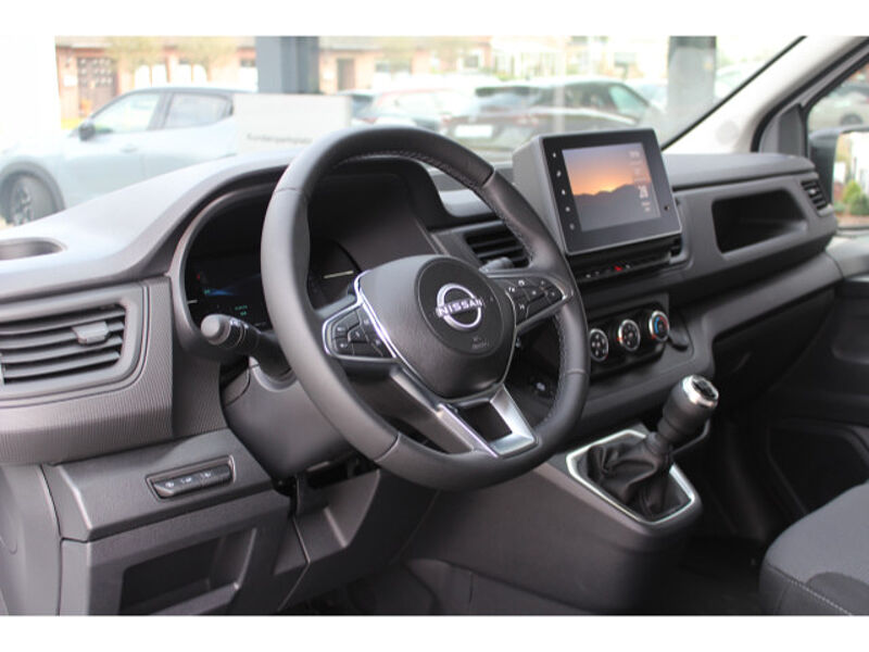 Nissan Primastar Kasten L1H1 2.0 dCi N-Connecta LRB AHK Kasten L1H1 2.0 dCi N-Connecta LRB AHK