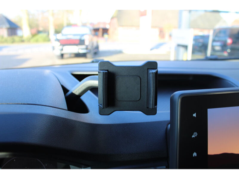 Nissan Townstar Kombi L1 1.3 DIG-T 130 Tekna Automatik Kombi L1 1.3 DIG-T 130 Tekna Automatik