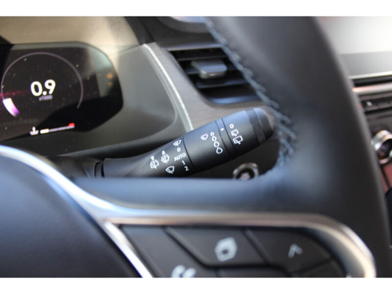 Nissan Townstar Kombi L1 1.3 DIG-T 130 Tekna Automatik Kombi L1 1.3 DIG-T 130 Tekna Automatik