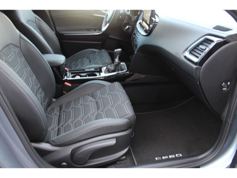 Kia CEED 1.5 T-GDI Nightline LED NAVI cee'd