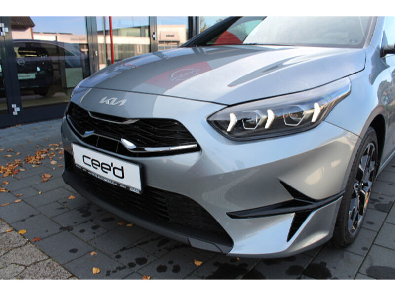 Kia CEED 1.5 T-GDI Nightline LED NAVI cee'd